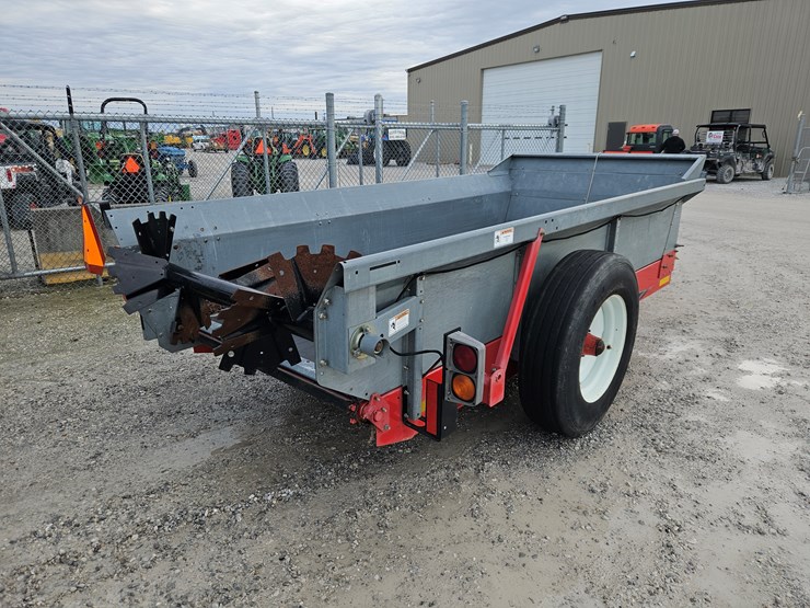 2014-agco-3722-image-6