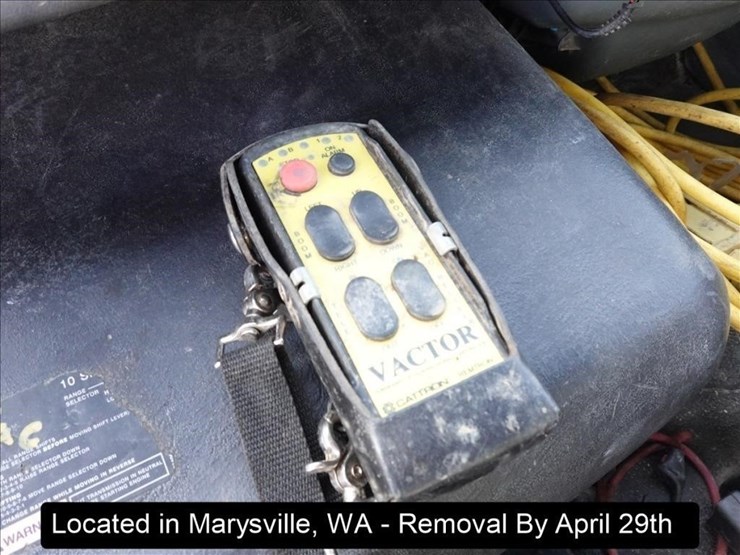 2005-international-7600-image-43