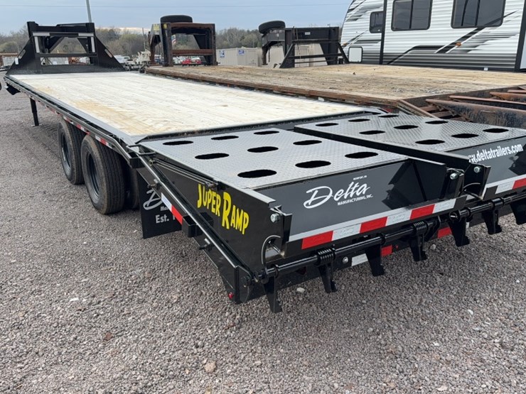#3005-•-2025-delta-30'-gooseneck-trailer-image-6