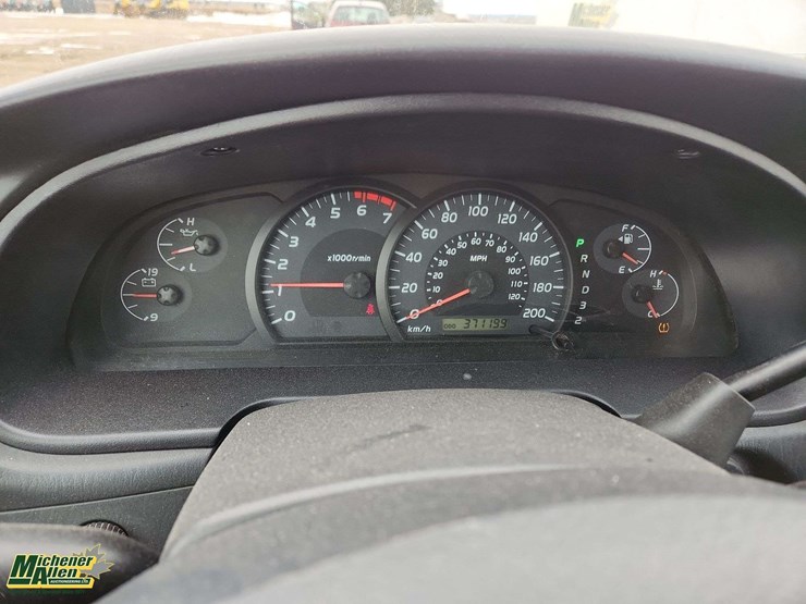 2005-toyota-tundra-image-9