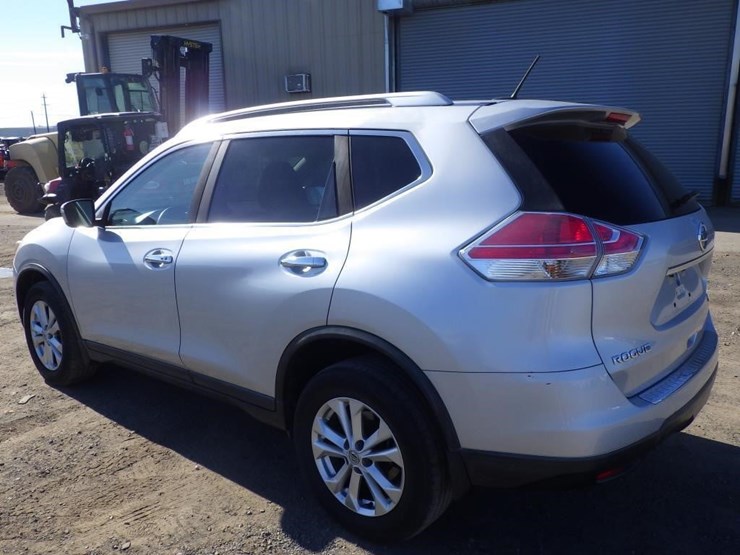 2016-nissan-rogue-image-4