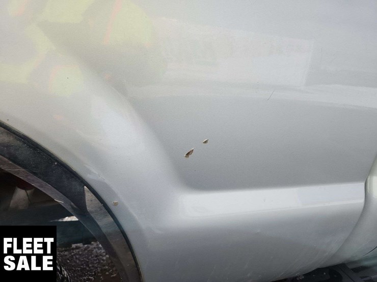 2006-ford-f350-image-39