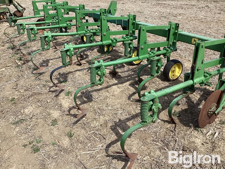 john-deere-6-image-15