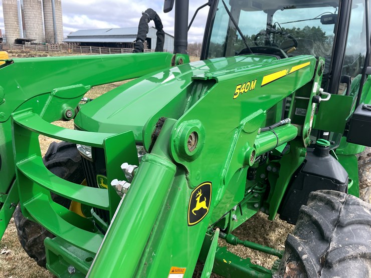 2019-john-deere-5090m-image-14