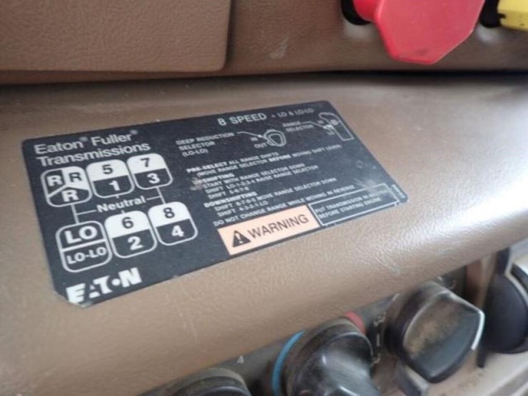 2003-mack-cv713-granite-tri/a-dump-truck-1m2ag10c4-image-10