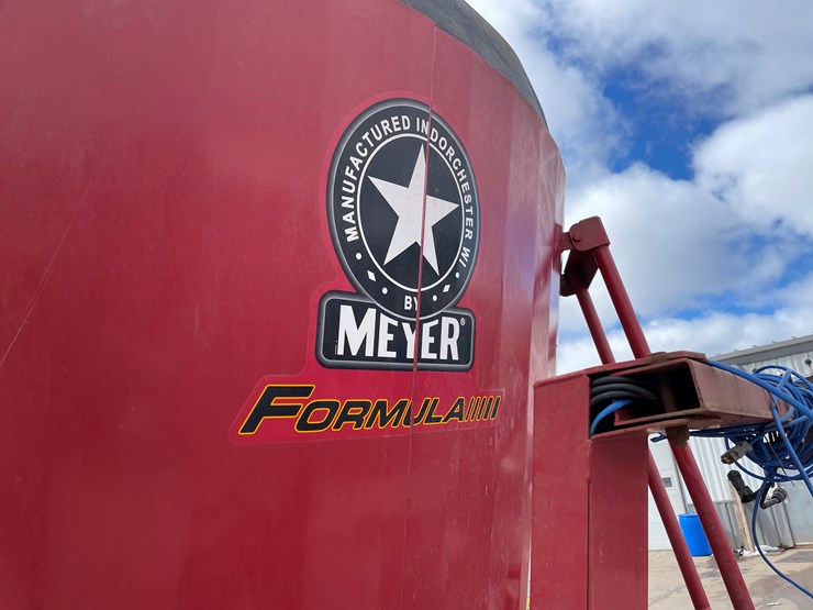 2021-meyer-f815-image-13