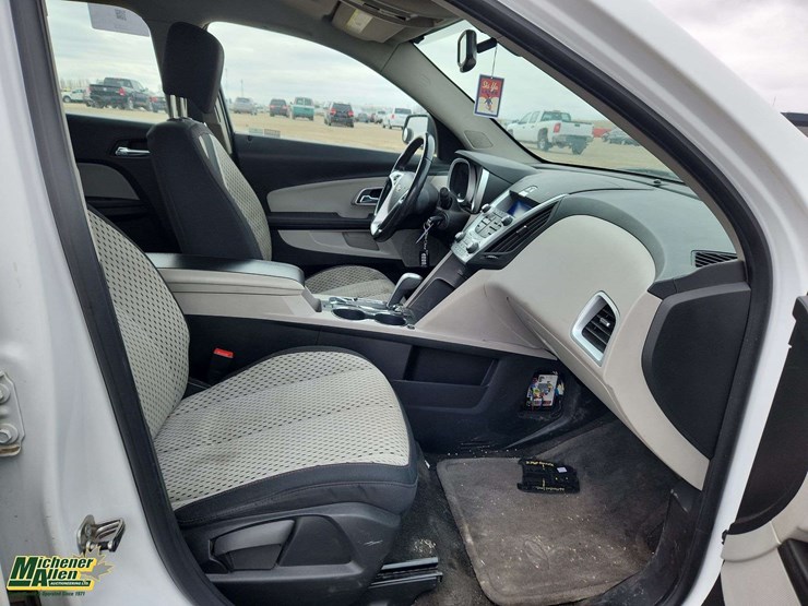 2011-chevrolet-equinox-image-16