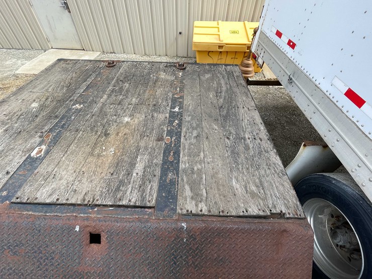 #296-•-1997-x-l-specialized-rgn-trailer-(has-wi-title)-(freedom,-wi)-image-16