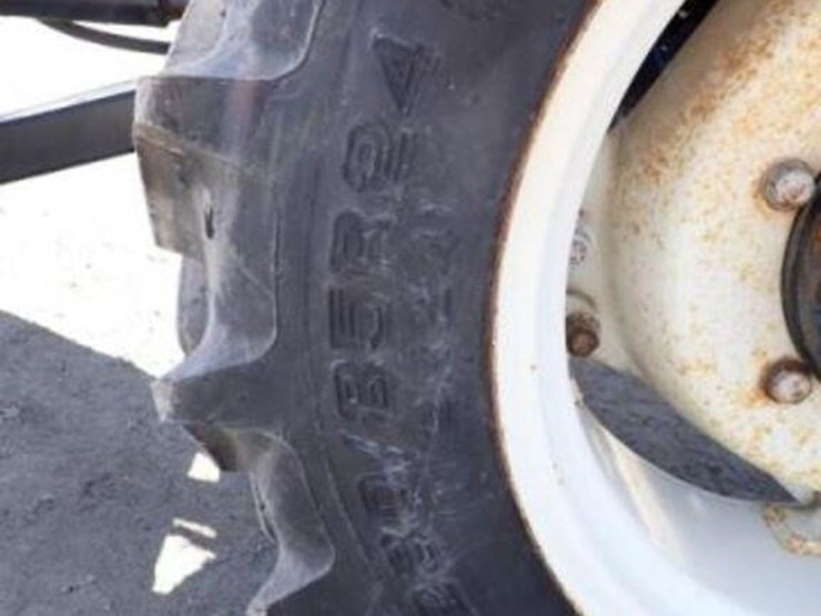 2012-new-holland-t4.75-image-44