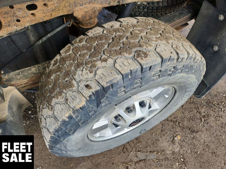 2016-gmc-sierra-2500hd-image-31