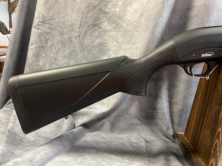 #10103-•-tristar-cobra-111,-12-ga.-pump-action-shotgun,-sn:-krp042536-image-3