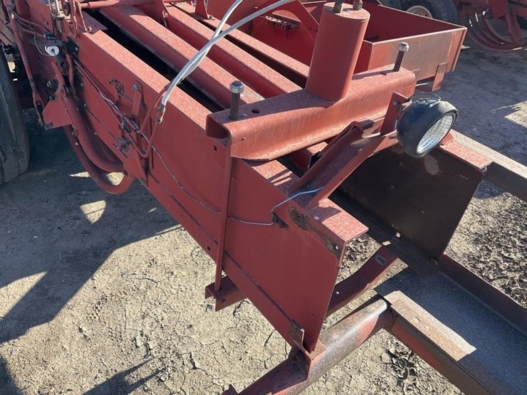 new-holland-505-image-16