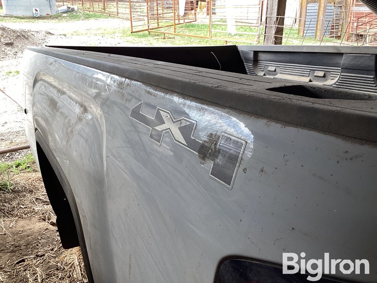 2015-gmc-sierra-3500-image-18