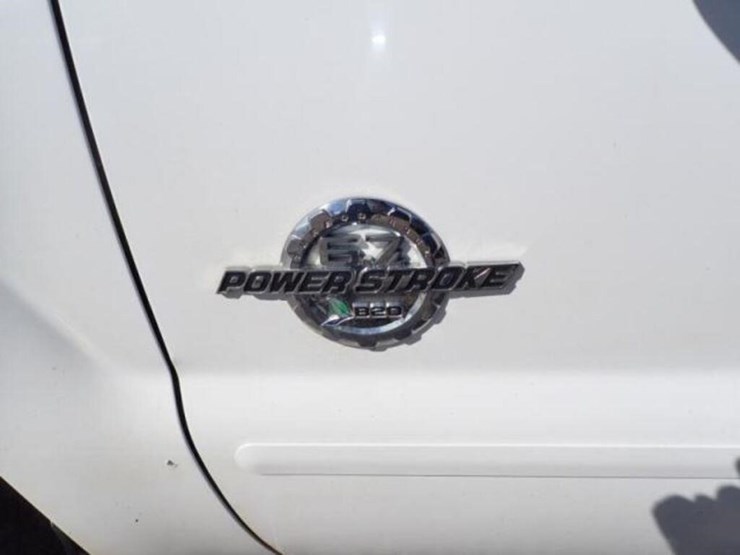 2015-ford-f350-image-22