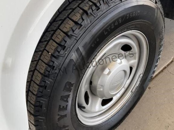 2015-ford-f250-image-8