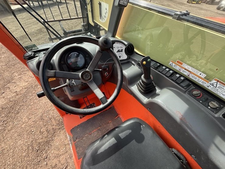 2017-jlg-g5-18a-image-23