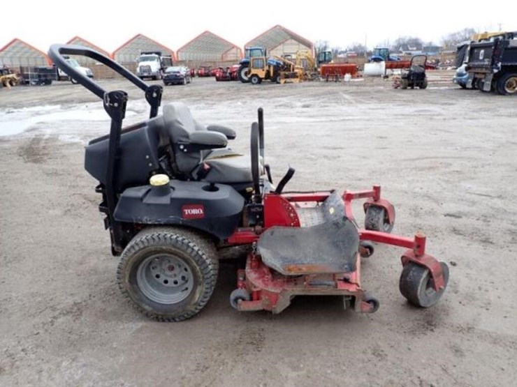 2015-toro-z-master-zero-turn-mower-74267315000334-image-4