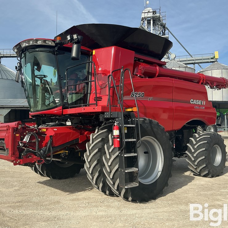 2019 CASE IH 8250