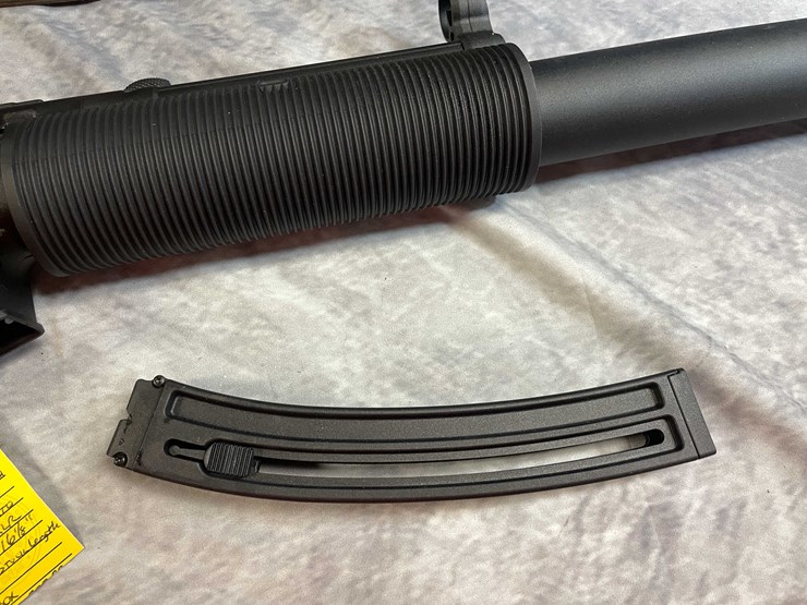 #10078-•-hk-mp5,-22-lr-semi-auto-rifle,-sn:-hd054195-image-18