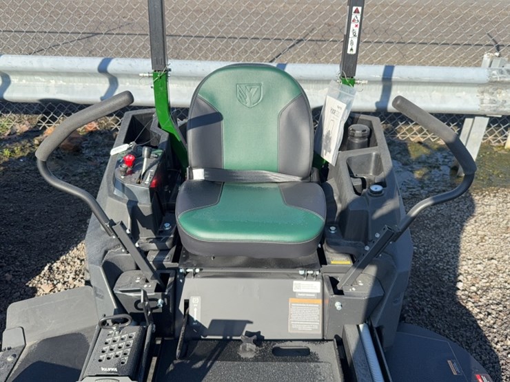 #4029-•-yakta-yxr-320-zero-turn-mower-image-6