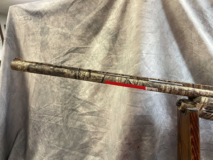 #10090-•-winchester-sx4-,-12-ga.-semi-auto-shotgun,-sn:-pt19453yw11k-image-11