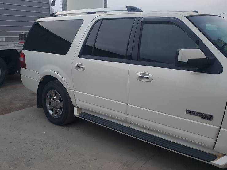 2007-ford-expedition-image-4