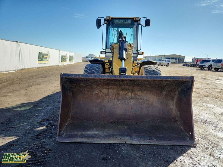 2005-caterpillar-924g-image-21