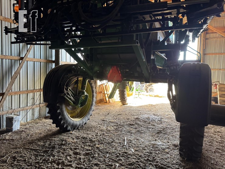 2005-john-deere-4720-image-12