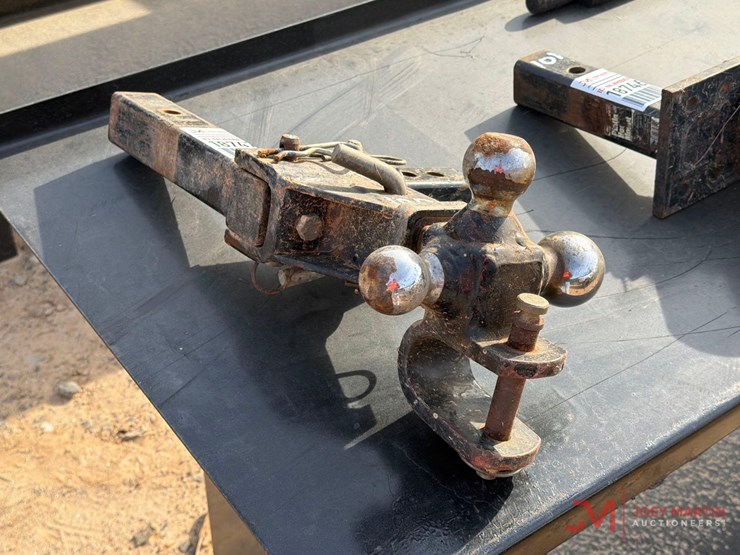 trailer-hitch-image-1