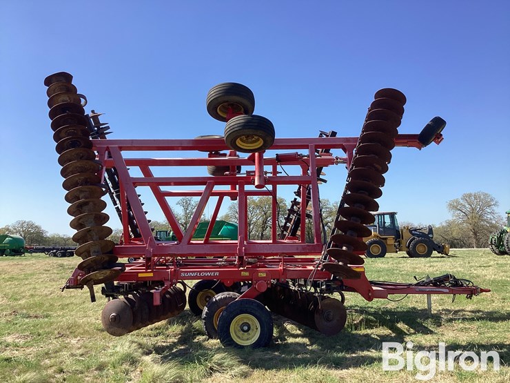 2014-sunflower-1435-image-4