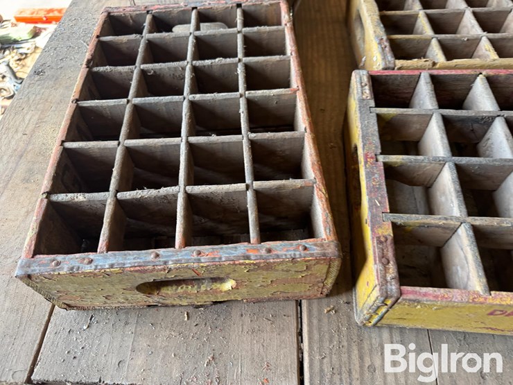 antique-wood-boxes-image-11