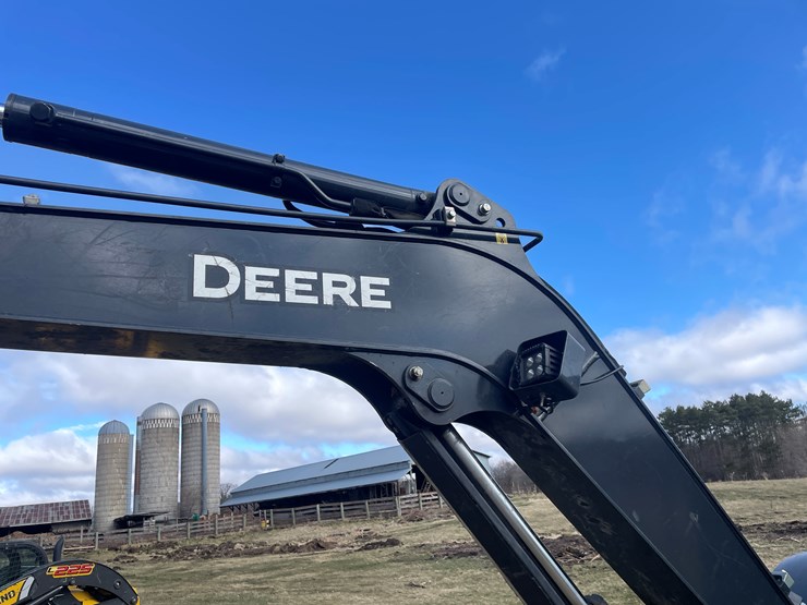 2020-deere-60g-image-16
