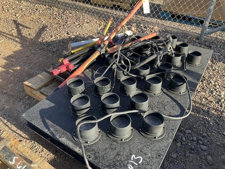 arrow-board,-tripods,-misc-image-2