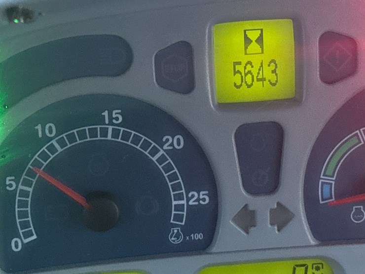 new-holland-t6030-image-6