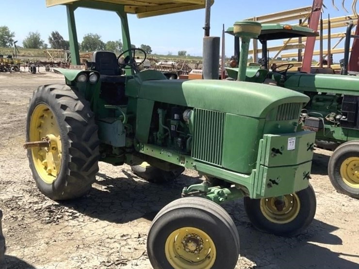 john-deere-4020-image-1