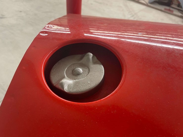 1950-ford-8n-image-37