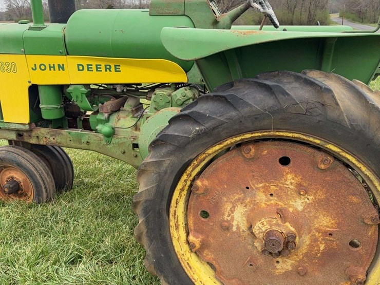 john-deere-630-image-7