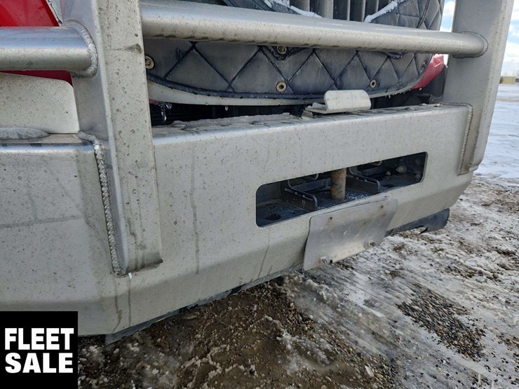 2014-international-prostar-image-35