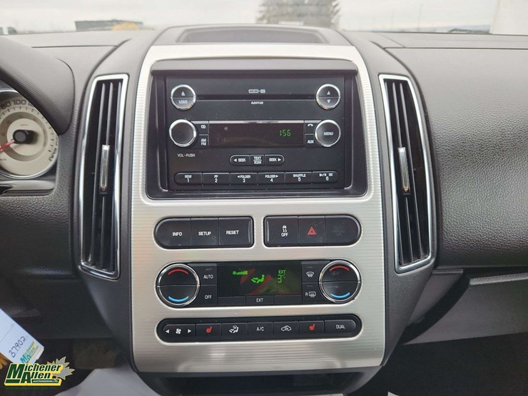 2010-ford-edge-sel-image-21