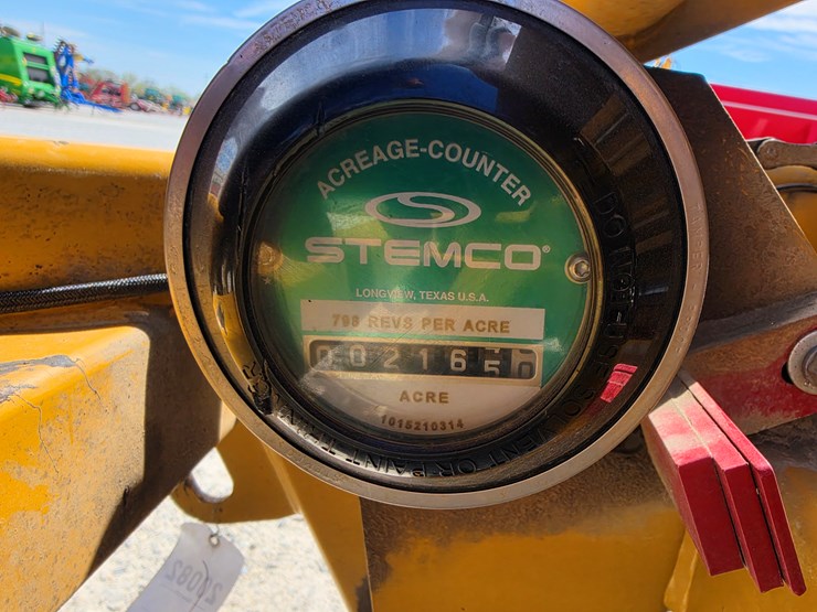 2022-haybuster-107c-image-4