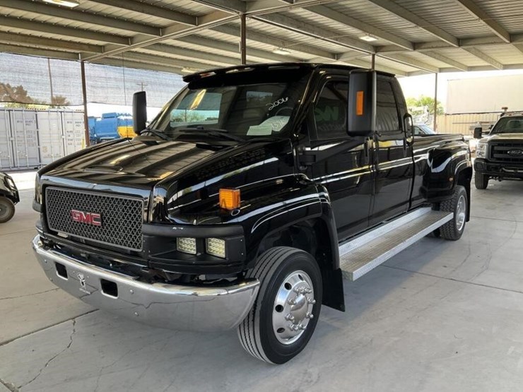 2006-gmc-topkick-image-4