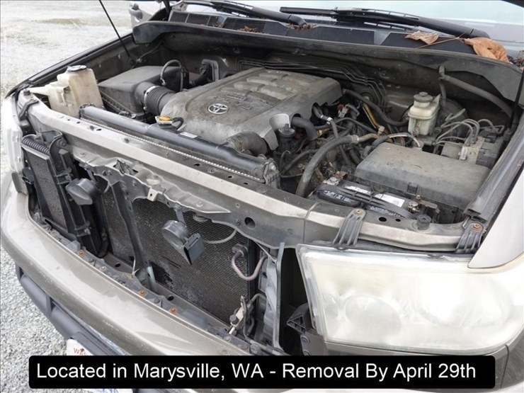 2010-toyota-tundra-image-25