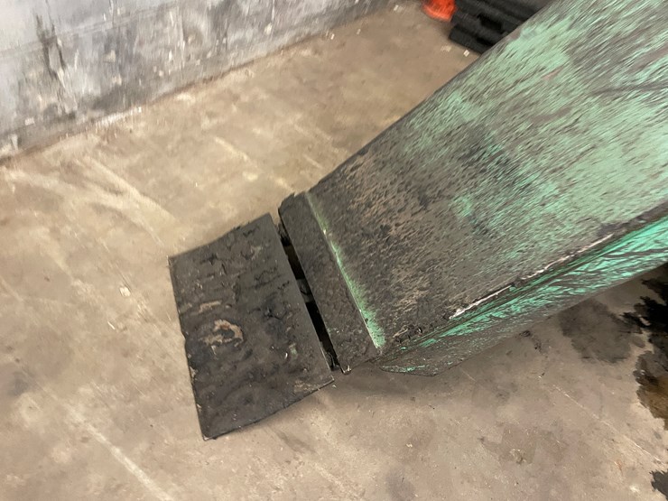 #2535-•-roof-warrior-roofing-scraper-(columbia-heights,-mn)-image-2