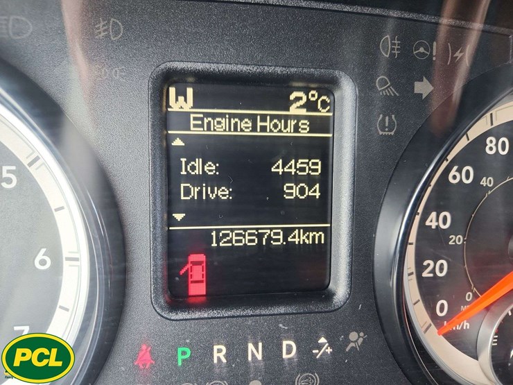 2017-dodge-1500-image-26