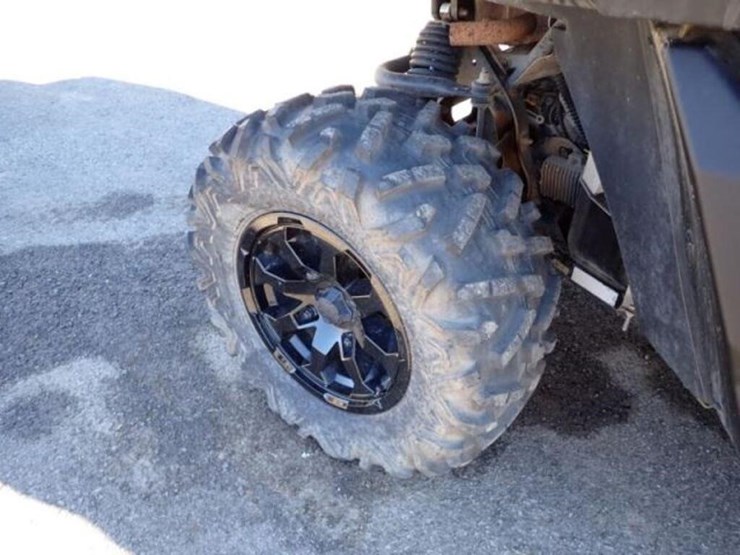 2021-can-am-defender-limited-hd10-4x4-side-by-side-image-46