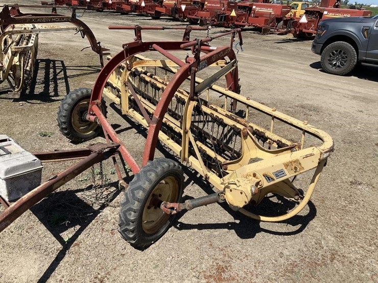 new-holland-260-image-6