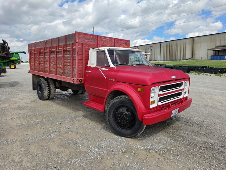 1972-chevrolet-c50-image-1