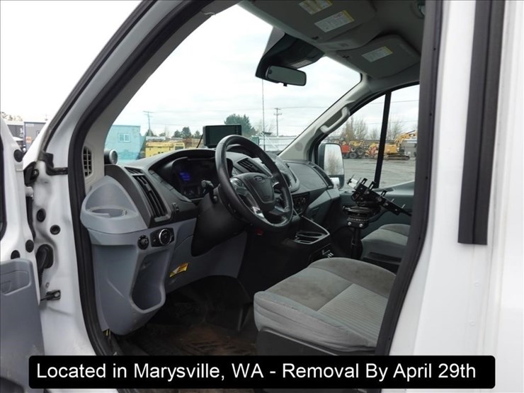 2015-ford-transit-image-5