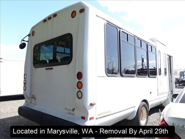 2009-ford-e450-image-9