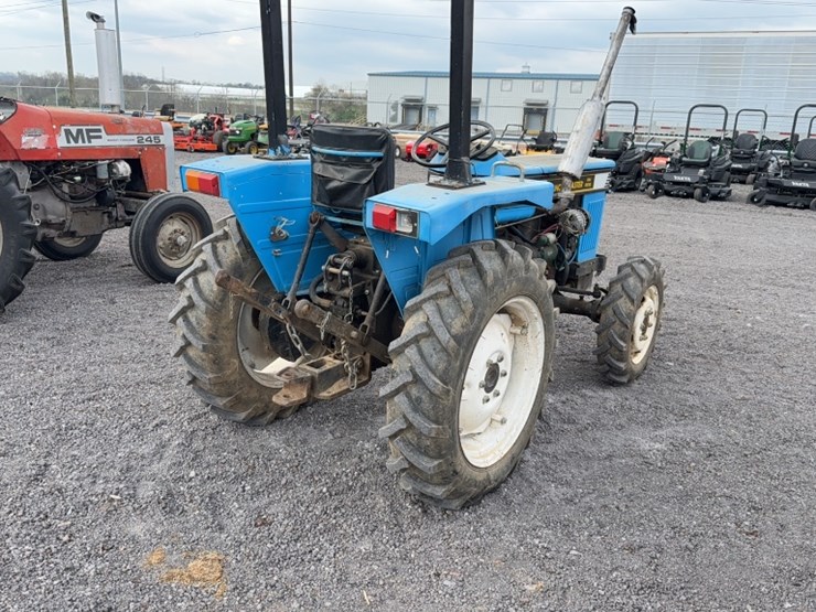 #3065-•-ranch-master-254-tractor-image-8